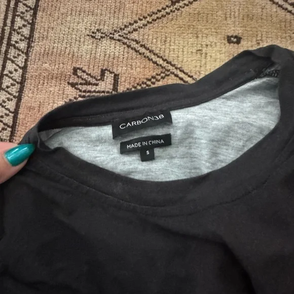 Carbon38 Black Ombré Wrap Tee and Leggings Set - Picture 3 of 8